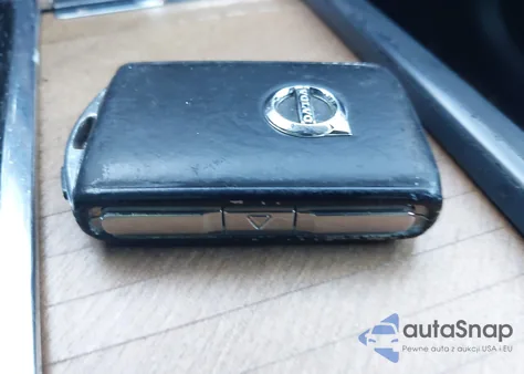 2018 Volvo Xc90 T6 Inscription z USA, uszkodzony, nr VIN YV4A22PL2J1204477